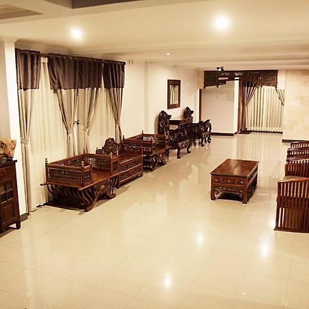 Hotel Lotus Бандунг Экстерьер фото