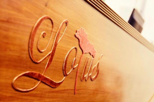 Hotel Lotus Бандунг Экстерьер фото